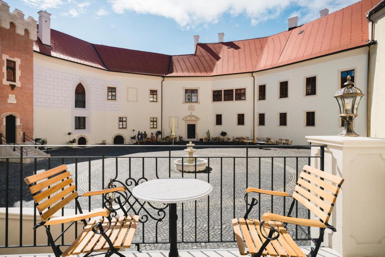 Palace Art Hotel Pezinok Exterior foto